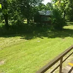 Letniskowy Brozowka Lodge