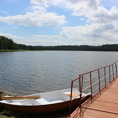 Letniskowy Brozowka Lodge