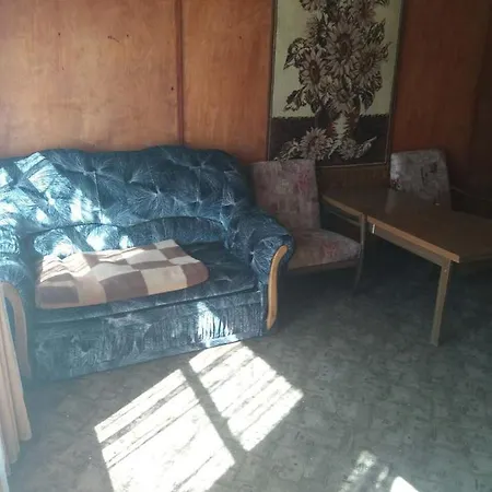 롯지 Letniskowy Brozowka 크루클란키
